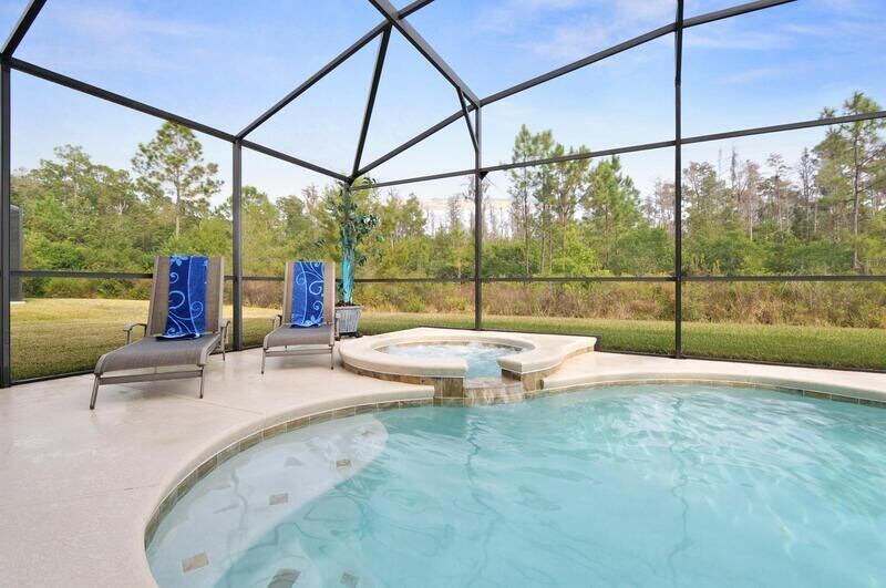 Calabria House | CALABRIA VILLA:Contact-Free Stay & Covid Cleaning Precautions! Game room!