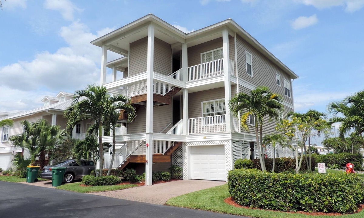 Goodland Condo | Calusa Island Village/Marina/Dock/Fishing/Marco Island/Goodland
