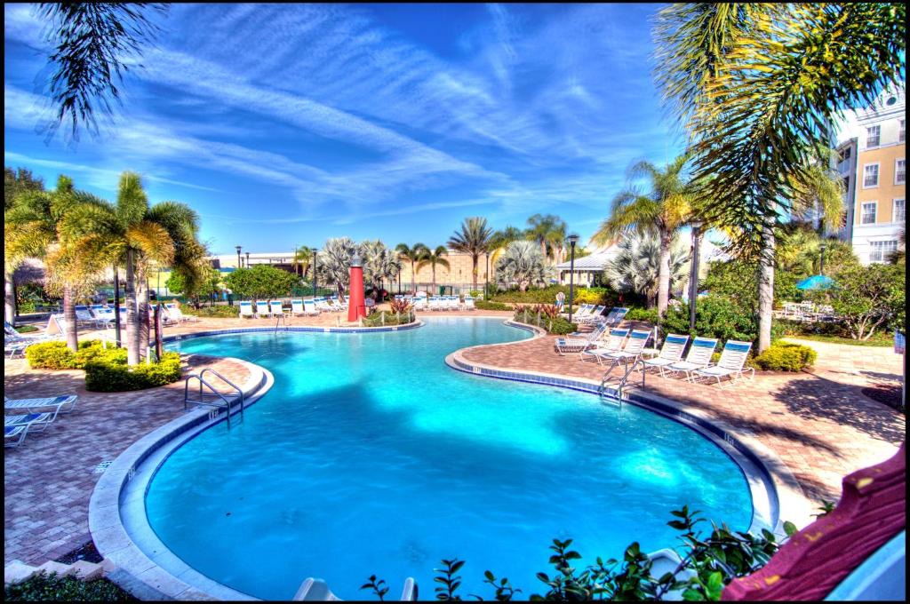 Calypso Cay Villas Sunday | Kissimmee