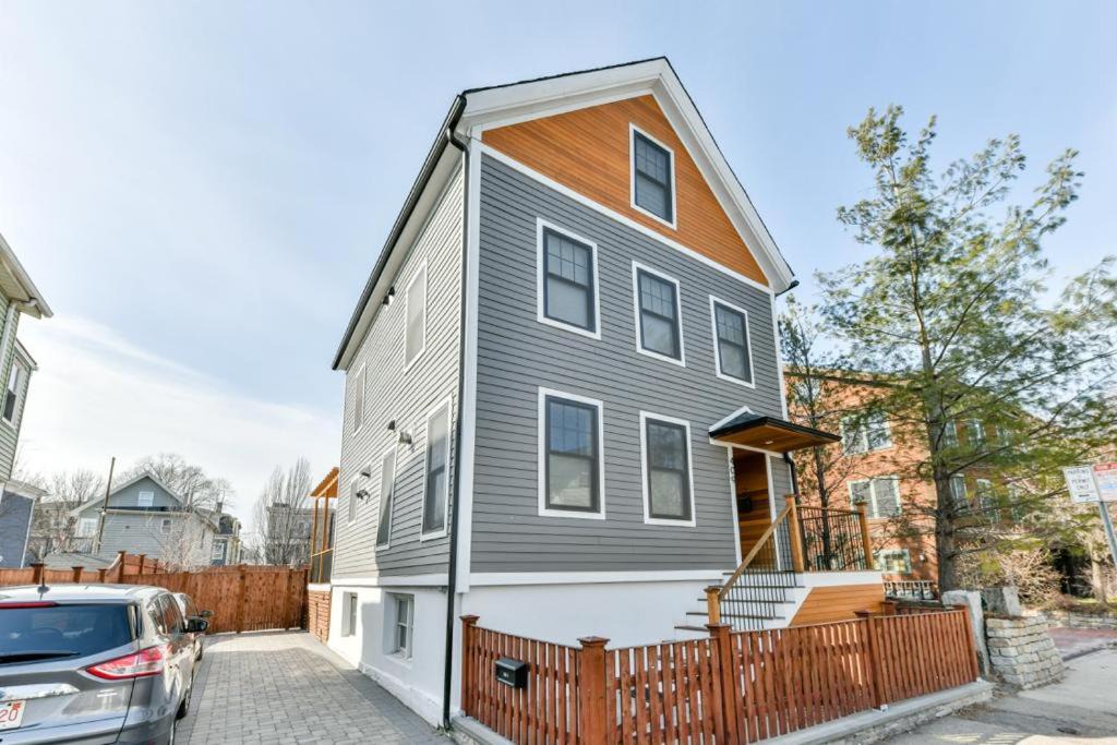 Wellington-Harrington Apartment | Cambridge