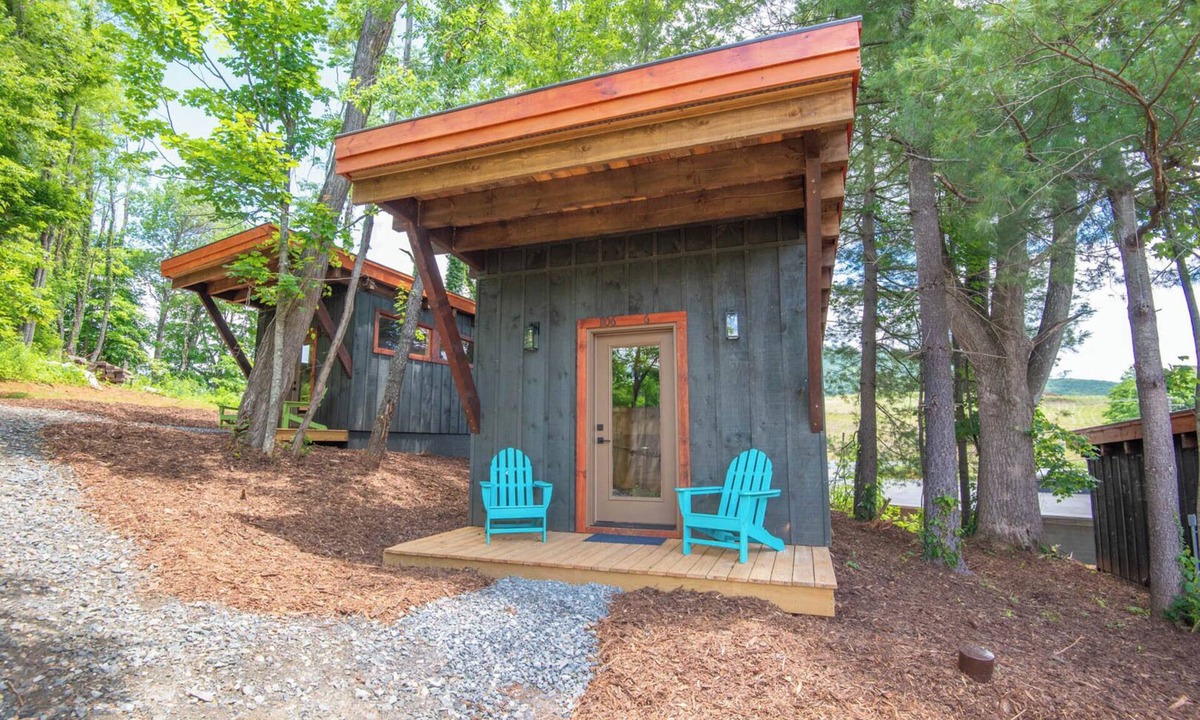 West Jefferson Cabin | Camp 4 Tiny Homes | #6 Mount Sneffels | 1 Mi. to Downtown West Jefferson