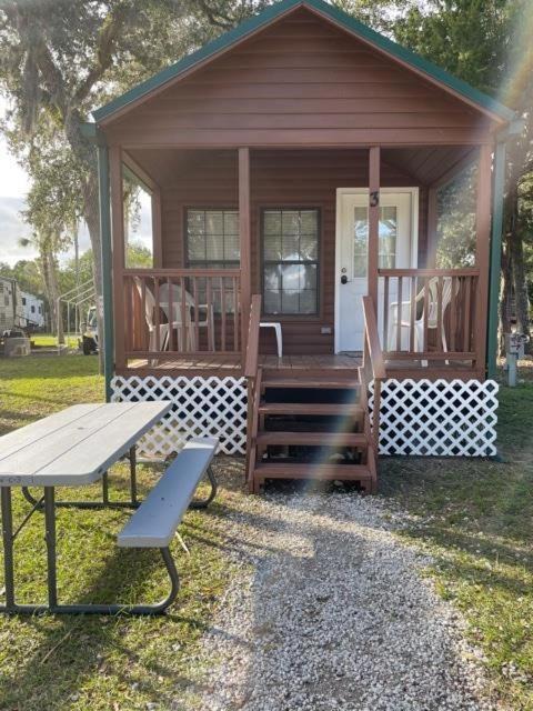 Homosassa House | Camp N Water Outdoor Resort