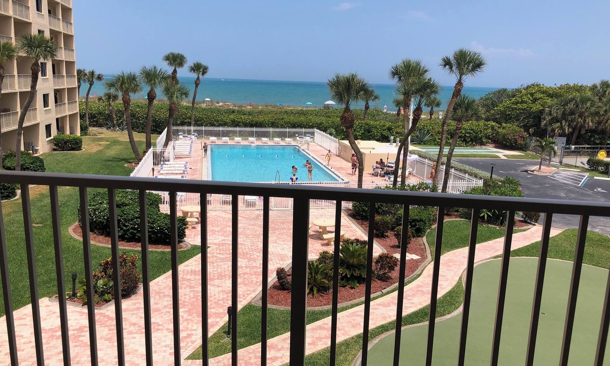 Port Canaveral Condo | Canaveral Towers unit #308