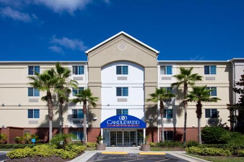 Banyan Hotel | Lake Mary