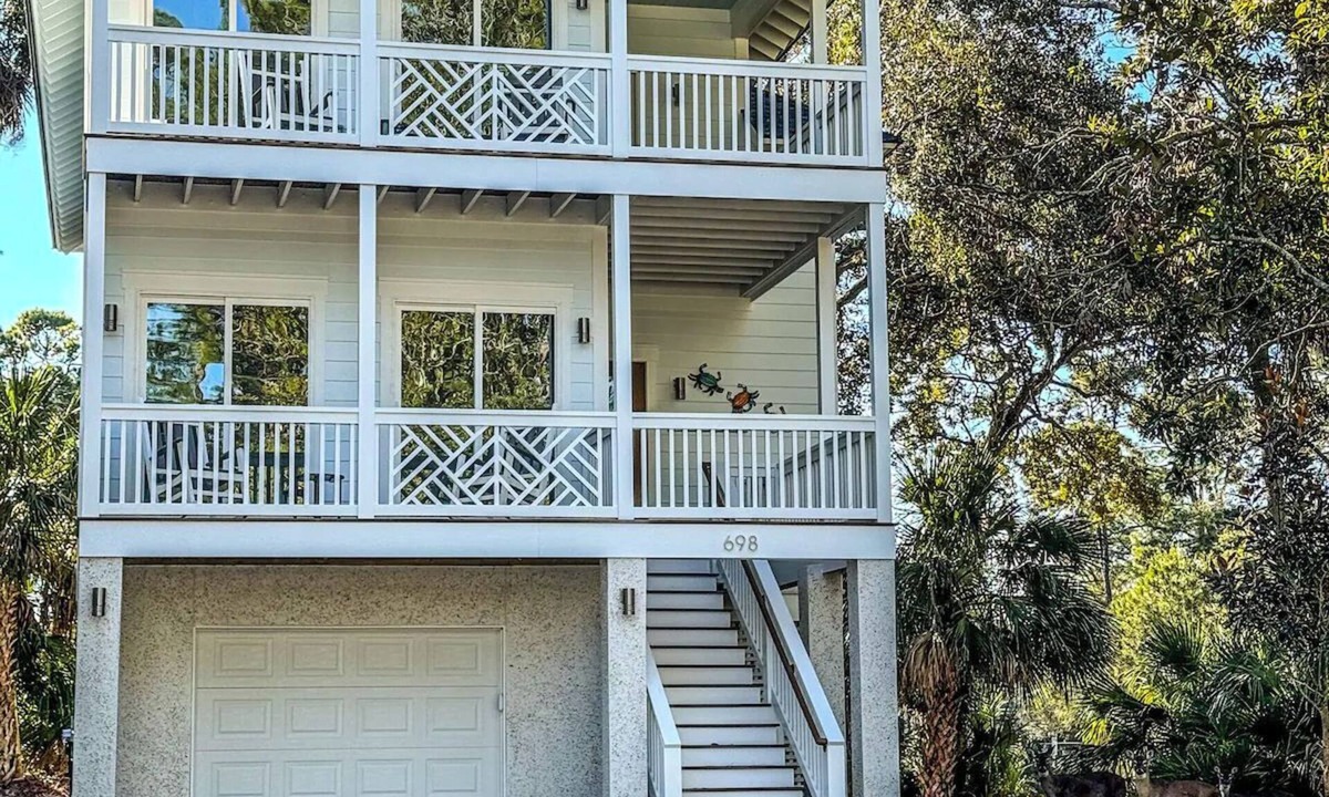 Bonito Boathouses House | Charleston-Style Retreat, Golf Cart Included, Overlooking Ocean Creek Golf Course, 698 Bonito