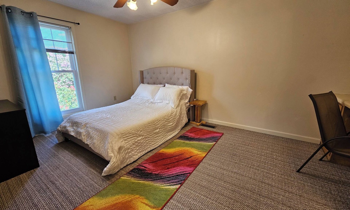 Midtown Apartment | Charming 1-bedroom, second story guest house in historic Augusta WiFi & AC