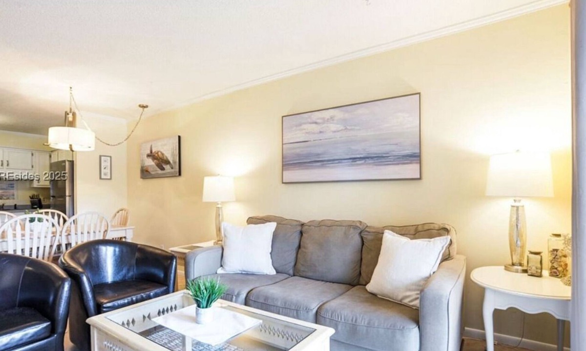 Folly Field Condo | Charming 2-bedroom 2-bath Villa in fabulous Hilton Head Island