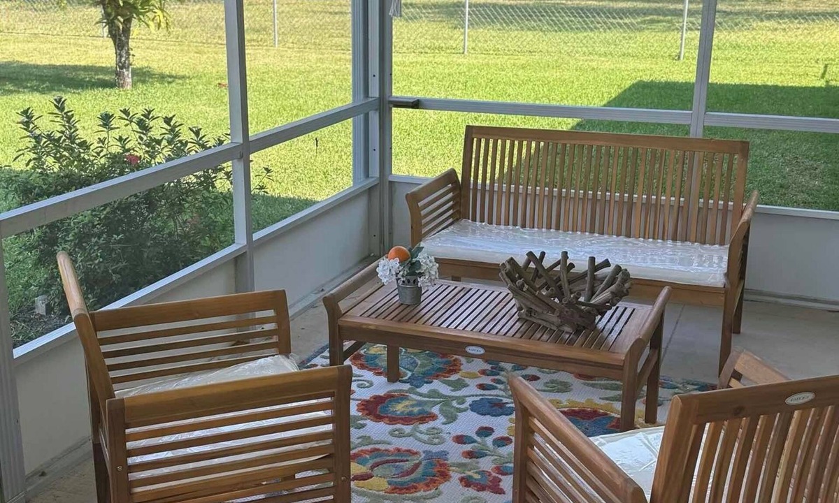 Placid Lakes House | Charming 2-bedroom house with WiFi, AC in fabulous Lake Placid