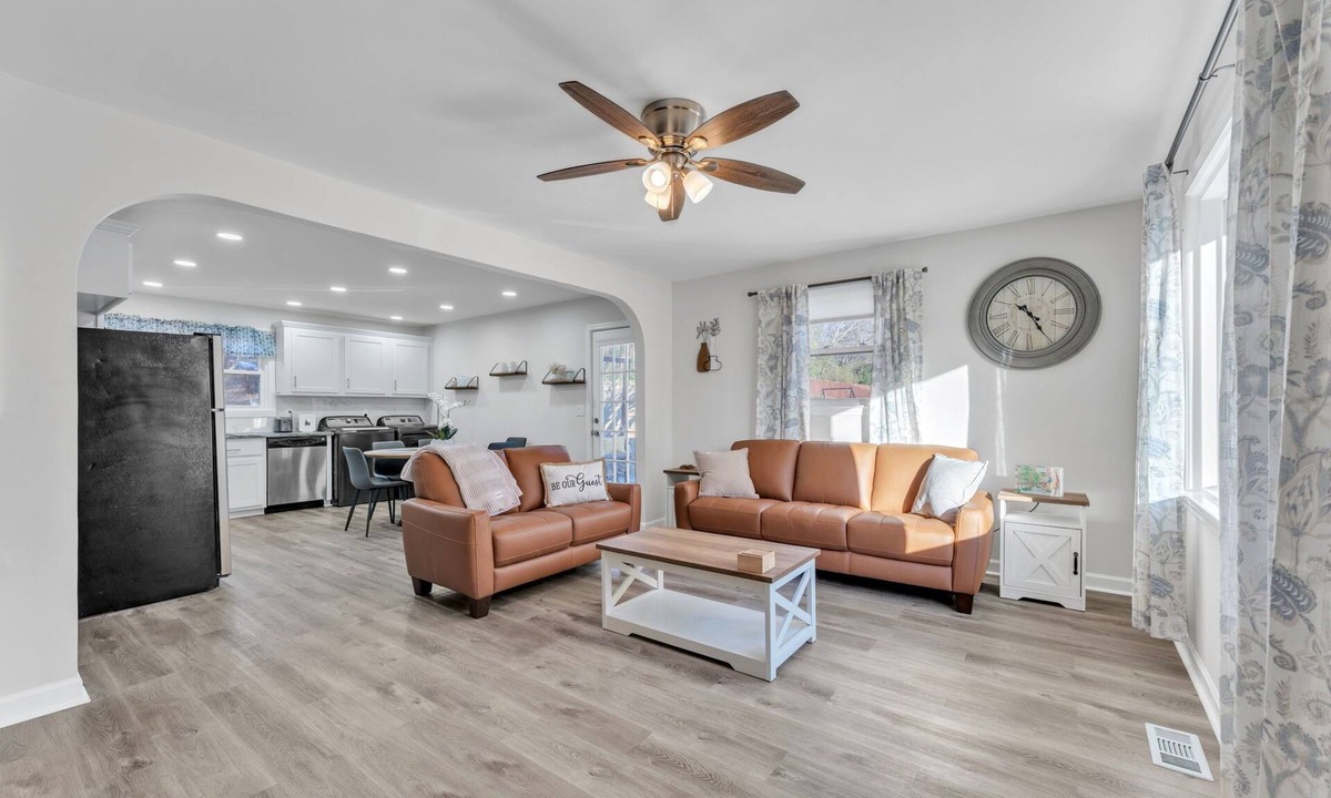 Travelers Rest House | Charming 3-bedroom house in Travelers Rest near Paris Mountain