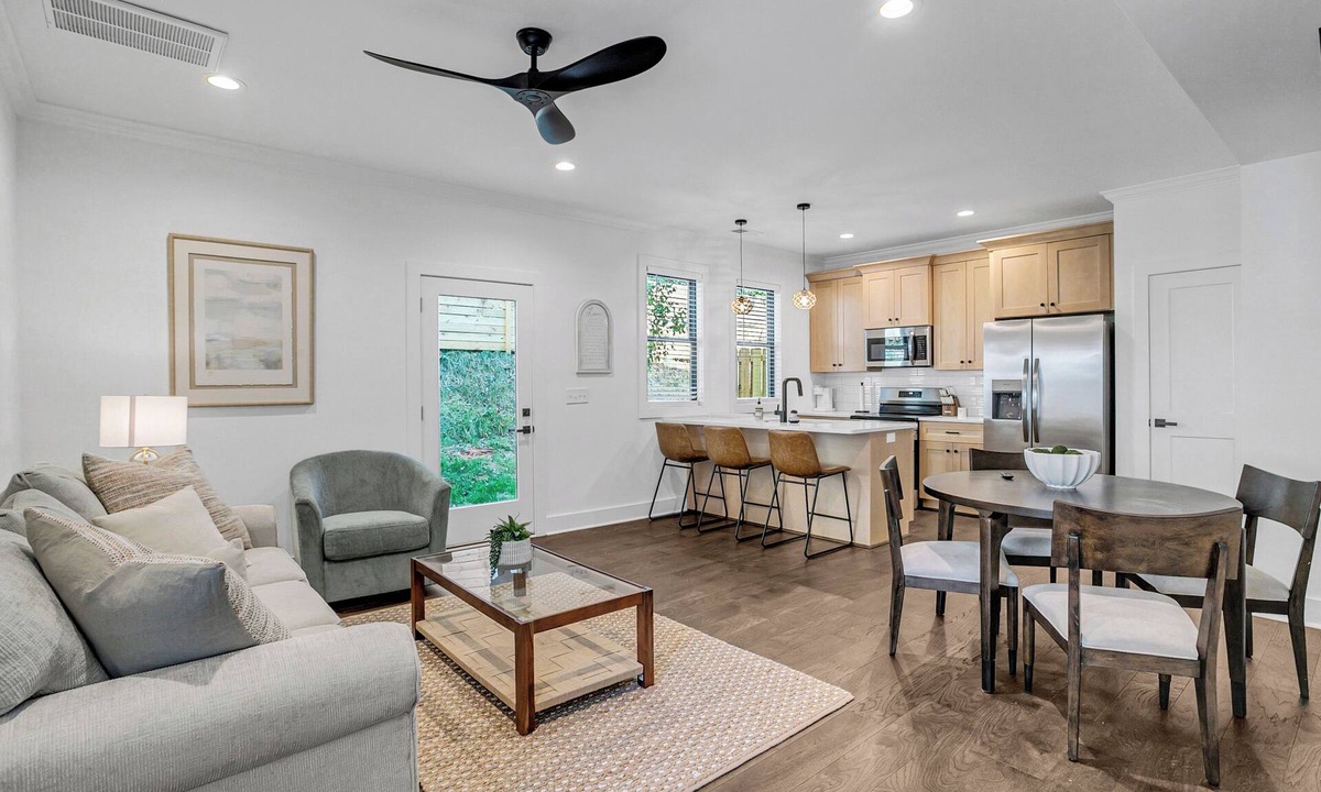Dunean House | Charming 3-BR townhome < 1 Mile from Fluor Field: Garage, E-Bike Rental, 2KingB