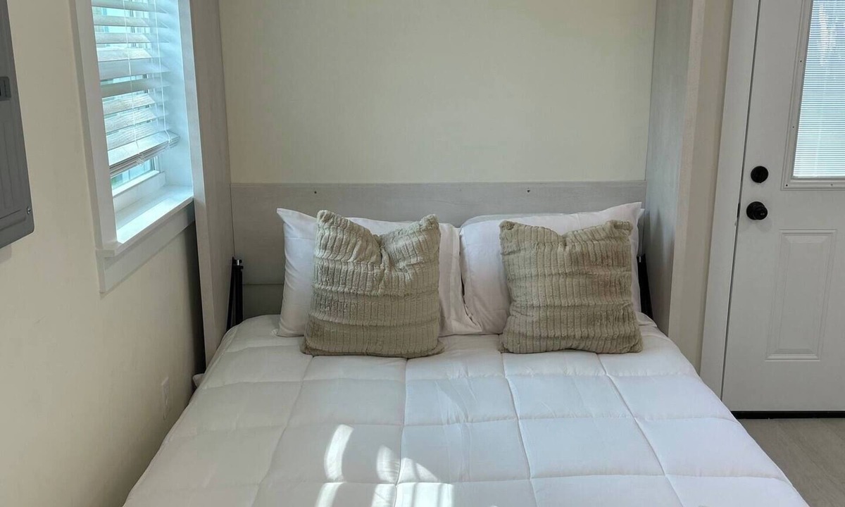 Fort Walton Beach House | Charming 4-bedroom house with fenced in backyard in enjoyable Fort Walton Beach