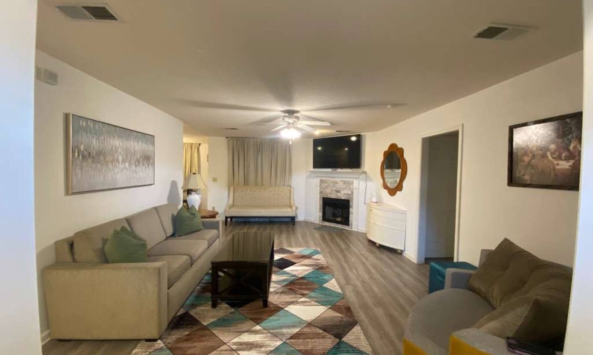 Gavin House | Charming 4-bedroom house with in welcoming Marion