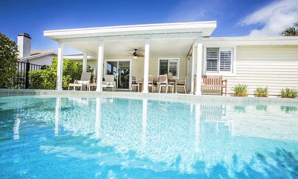 Bonita Shores House | Charming Beach Cottage with private pool - only 2 miles to stunning Bonita Beach