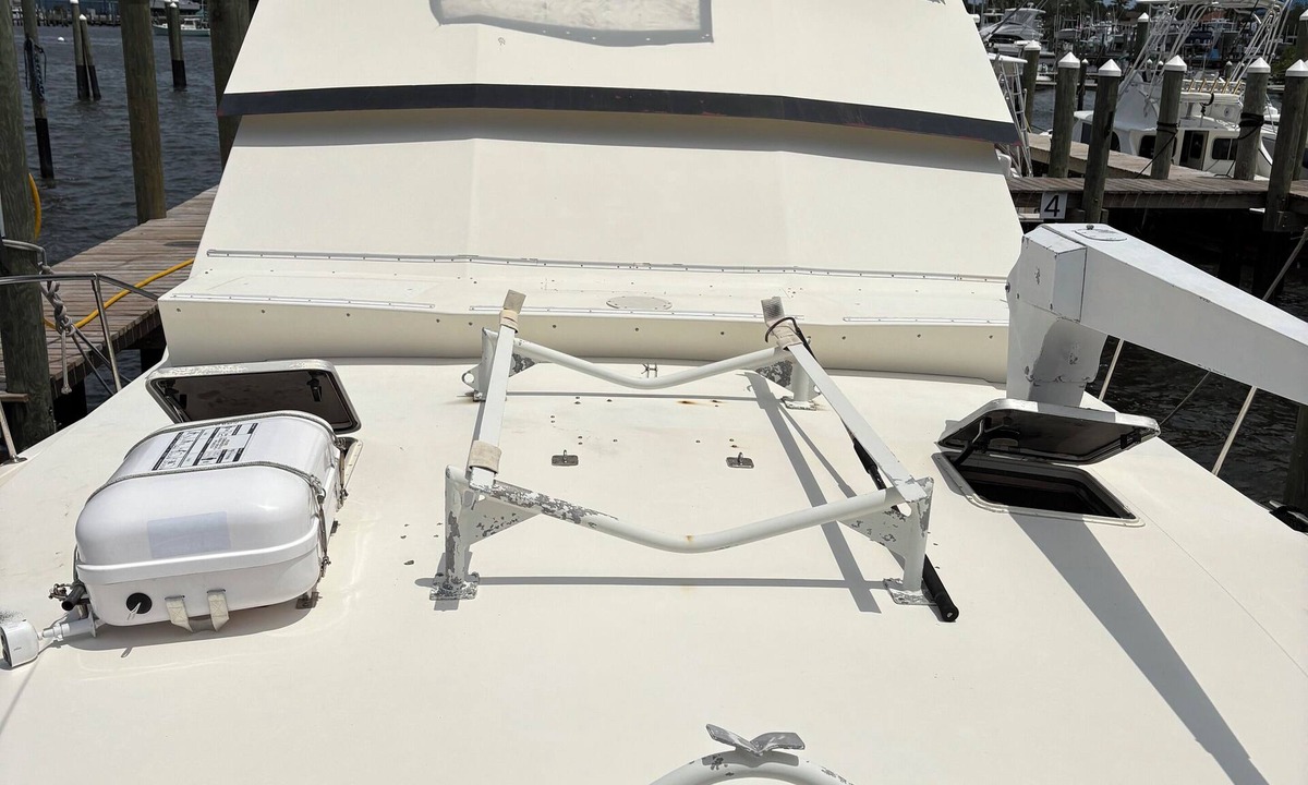 Stuart Boat Rental | Charming Bunk Room 50 foot Viking yacht in delightful Port Salerno with WiFi, AC