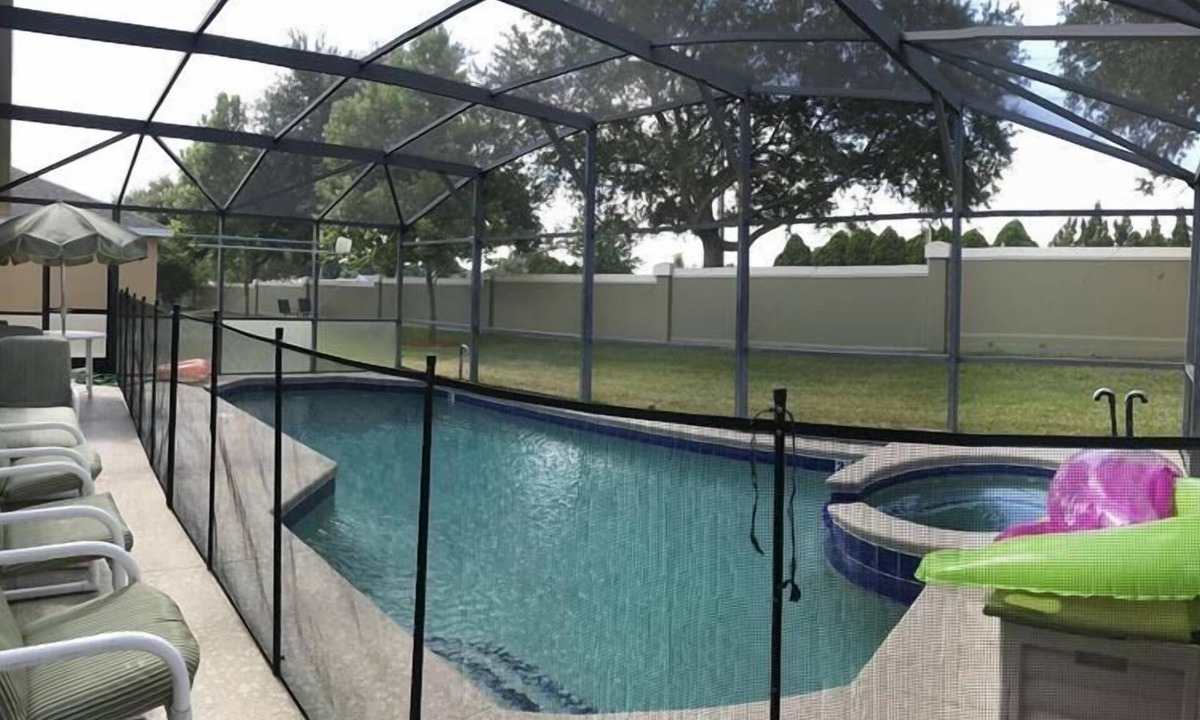 Marbella House | Charming Family Villa in Marbella, Davenport 4BR / 2BA: GAMEROOM
