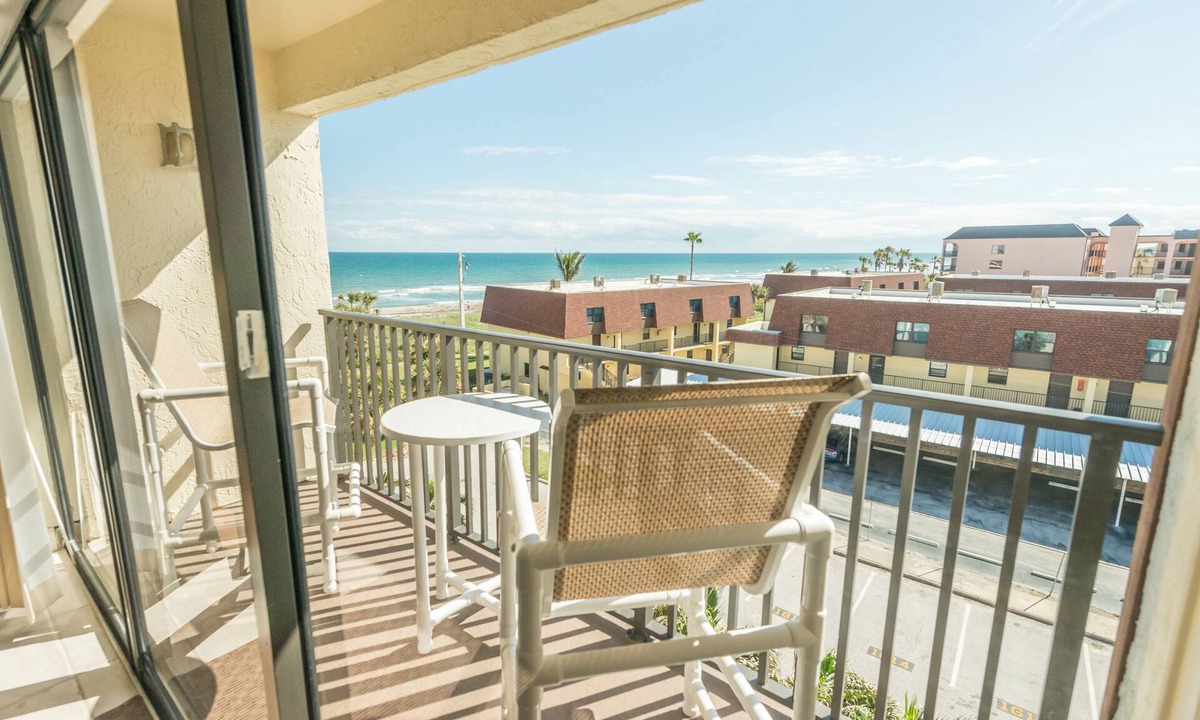 Avon By The Sea Condo | Chateau by the Sea - Happy Palm Stays