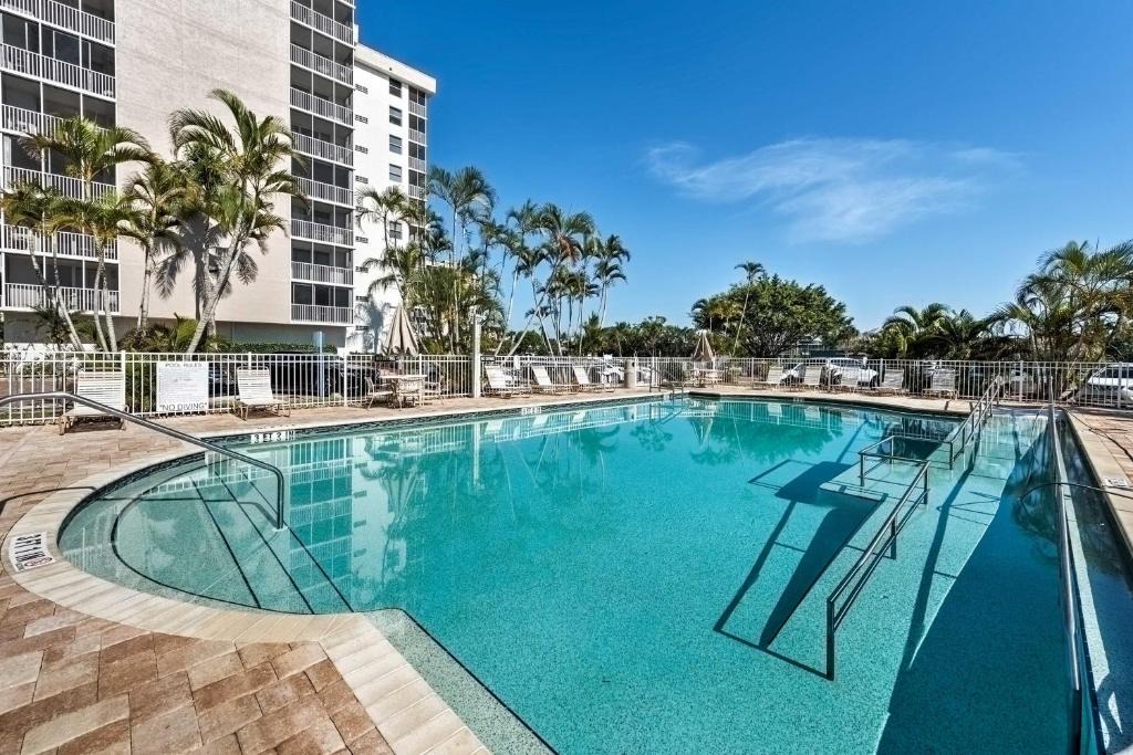 Bonita Springs Apartment | Chic Bonita Springs Studio with Community Amenities!