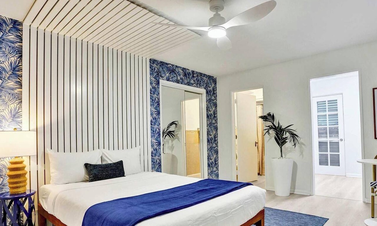 Lake Worth Apartment | Chic Studio Steps to Downtown Lake Worth Beach