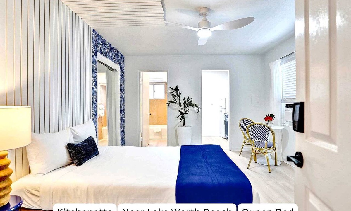 Lake Worth Apartment | Chic Studio | Walk to Downtown Lake Worth Beach