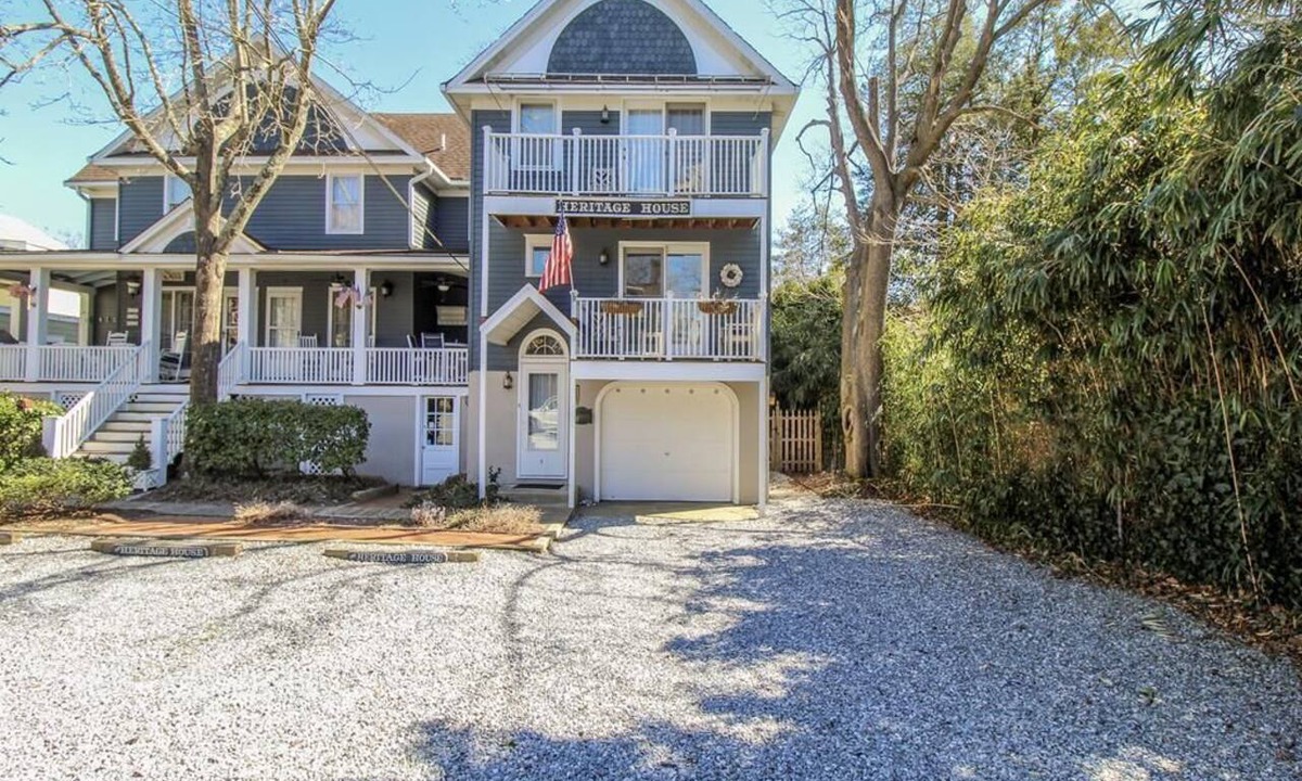 Cape May Condo | Close to Beaches, Restaurants and Shopping