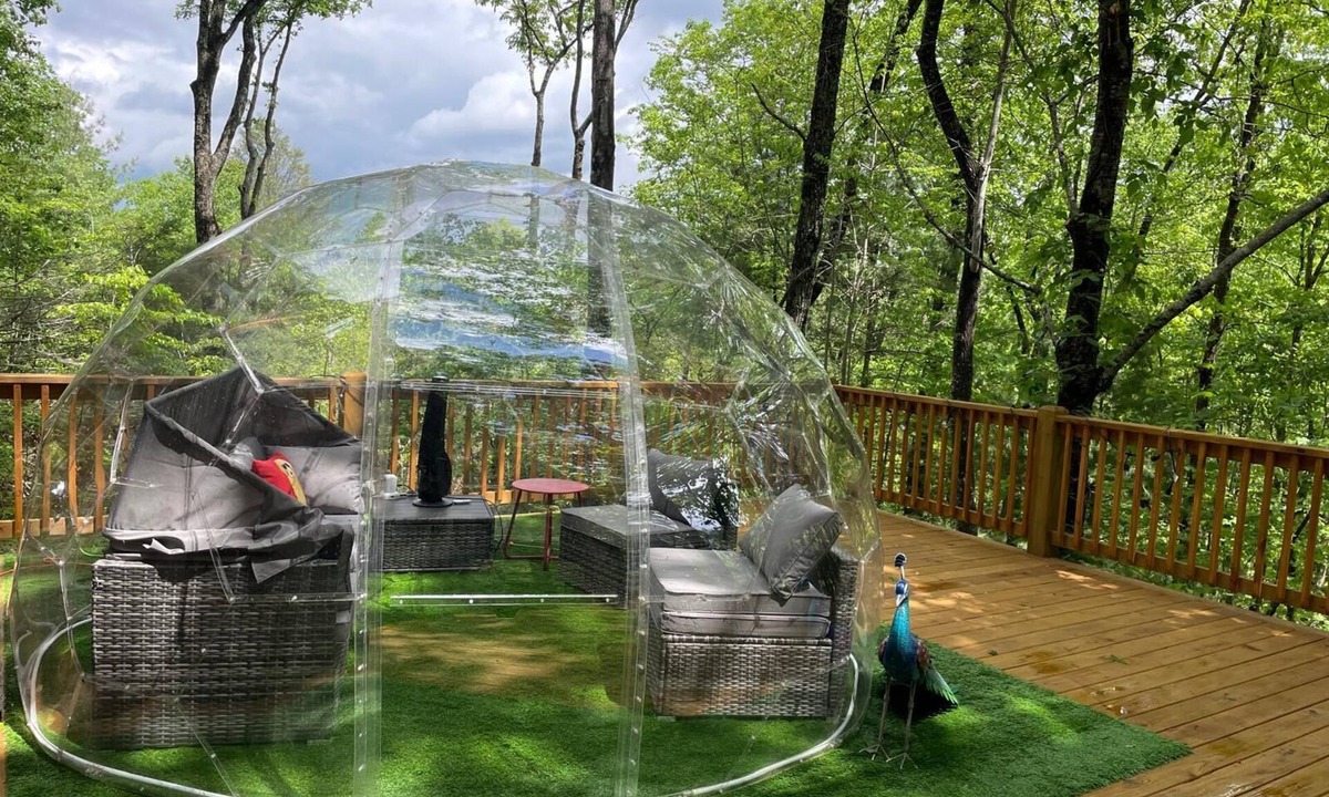 Foxfire Estates Cabin | Close to Downtown Luxury Cabin Hot Tub GeoDome and More!
