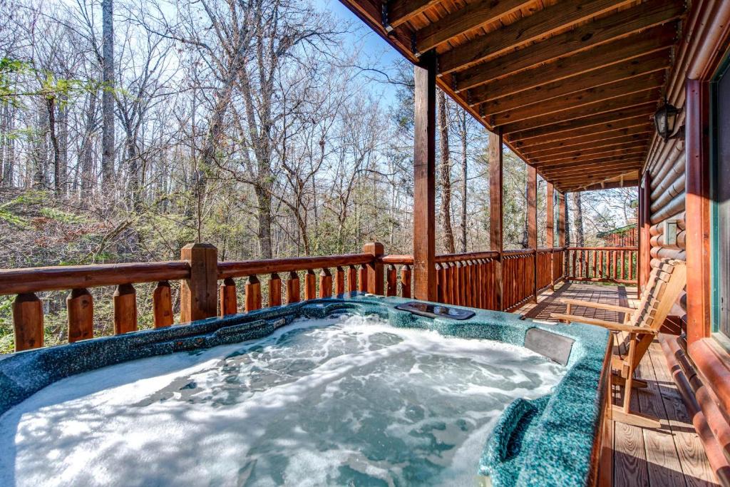 Hemlock Hills House | Cloud Dancer