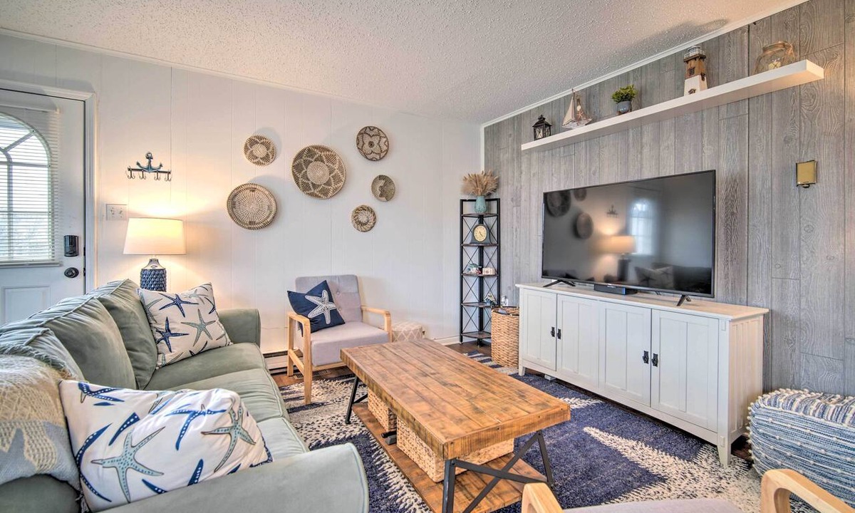 Southend Condo | Coastal Brigantine Retreat - Walk to Beach!