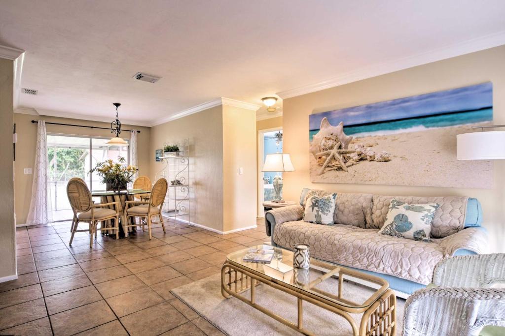 Bonita Springs House | Coastal House with Fenced-In Yard - 5 Mi to Beach!