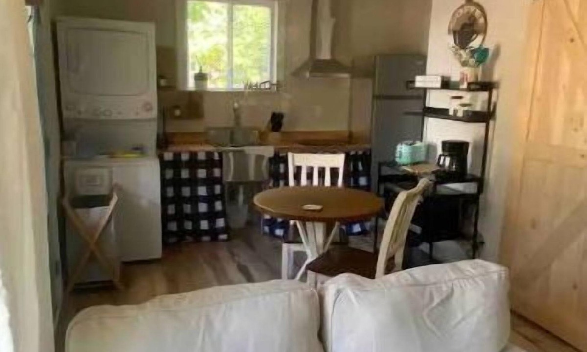 Cumming Cottage | Come, Get Relax & Cozy @ La Casita by the Pit with SaluSpa Hot tub