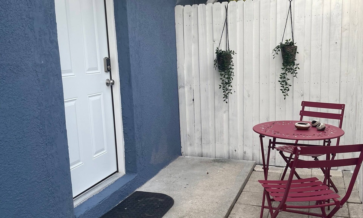 Town N County Park Apartment | Comfort Suite 1-Bedroom Apartment