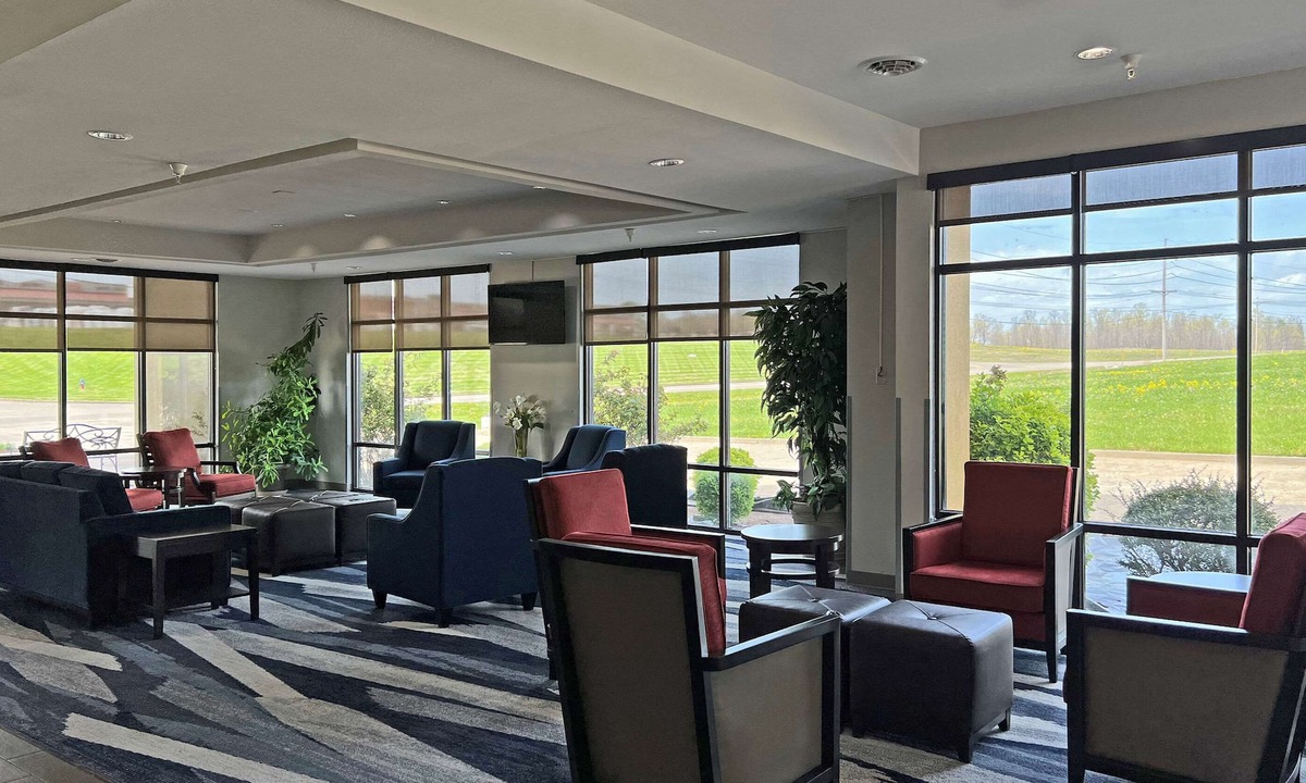 Jackson Hotel | Comfort Suites Jackson-Cape Girardeau