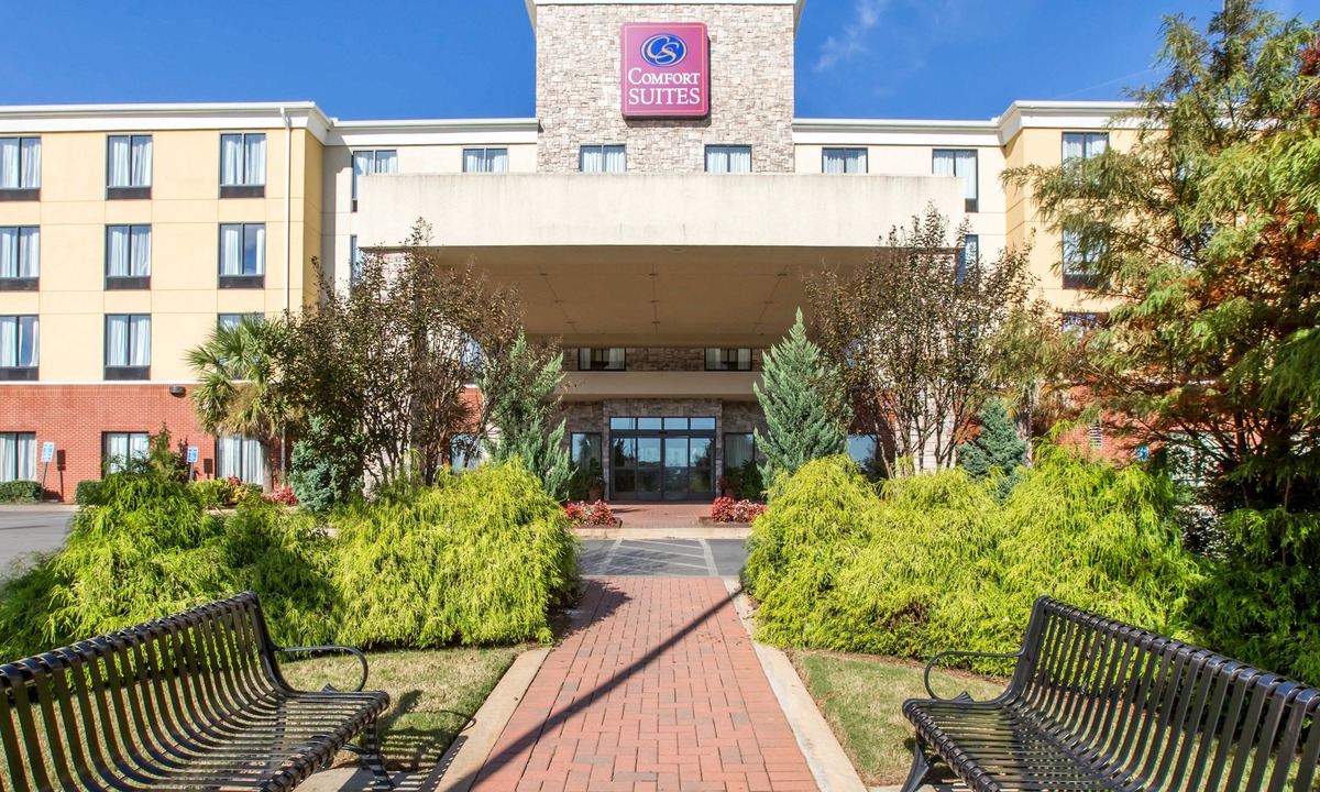 McDonough Hotel | Comfort Suites McDonough Atlanta South