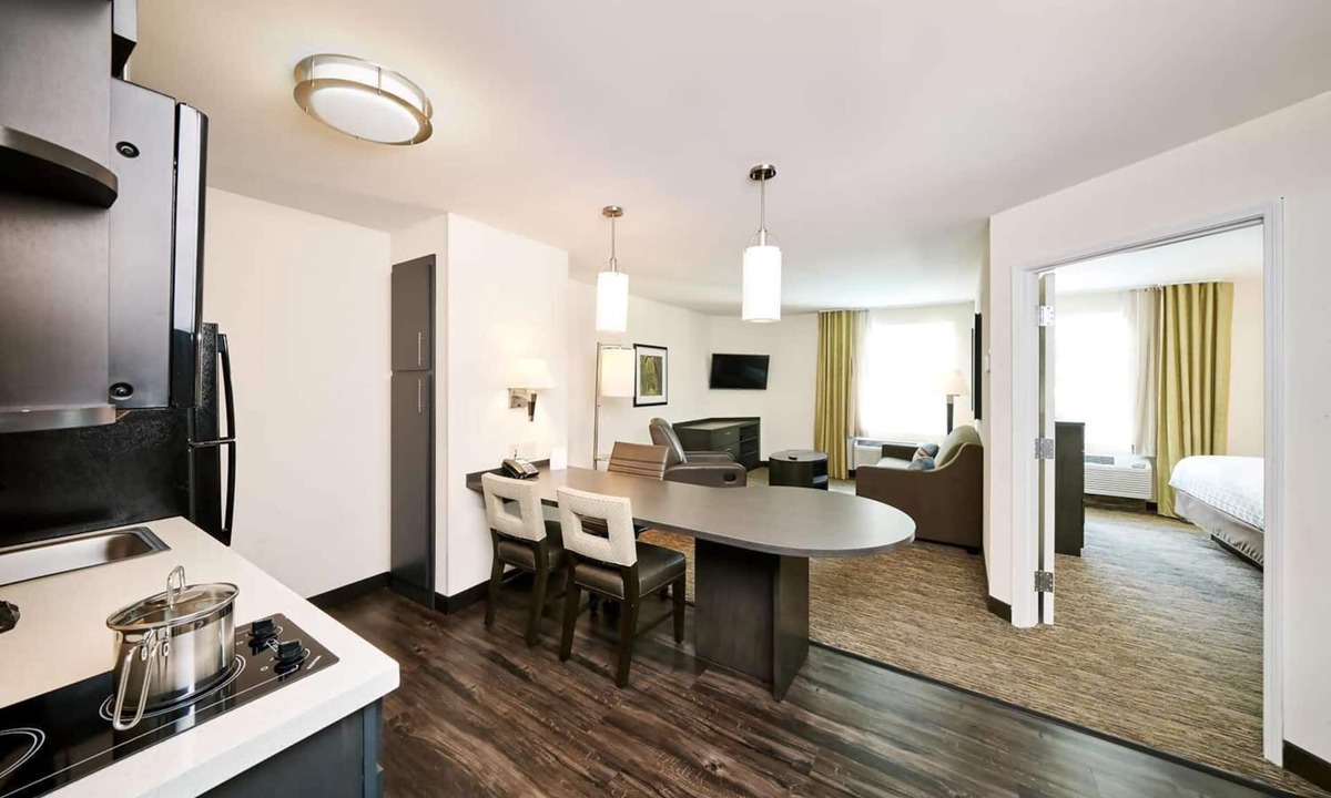Morris Plains Hotel | Comfortable Suites Near Morristown Green with NYC Commute | 3 Units