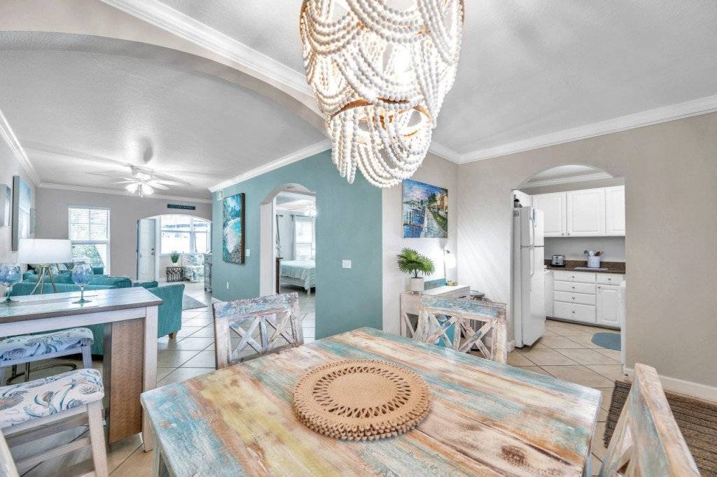 Indian Shores Condo | Condo ∙ 2 bedrooms ∙ 6 guests