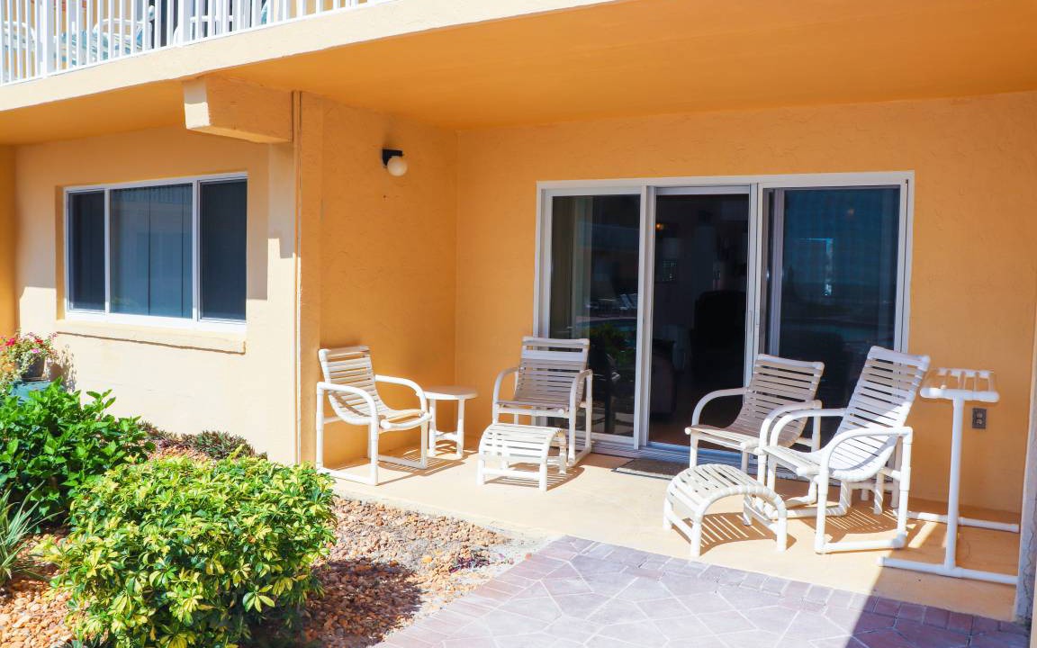 New Smyrna Beach Condo | Condo ∙ 2 bedrooms ∙ 6 guests
