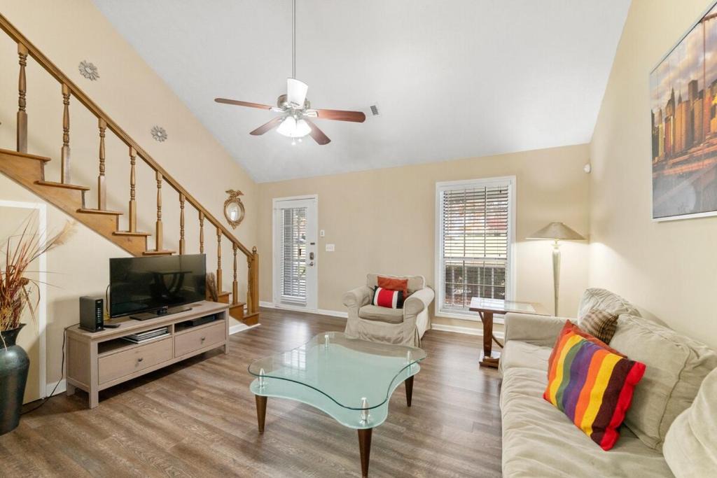 Conyers Apartment | Conyers 2BR Retreat, Sleeps 4 Near Horse Park