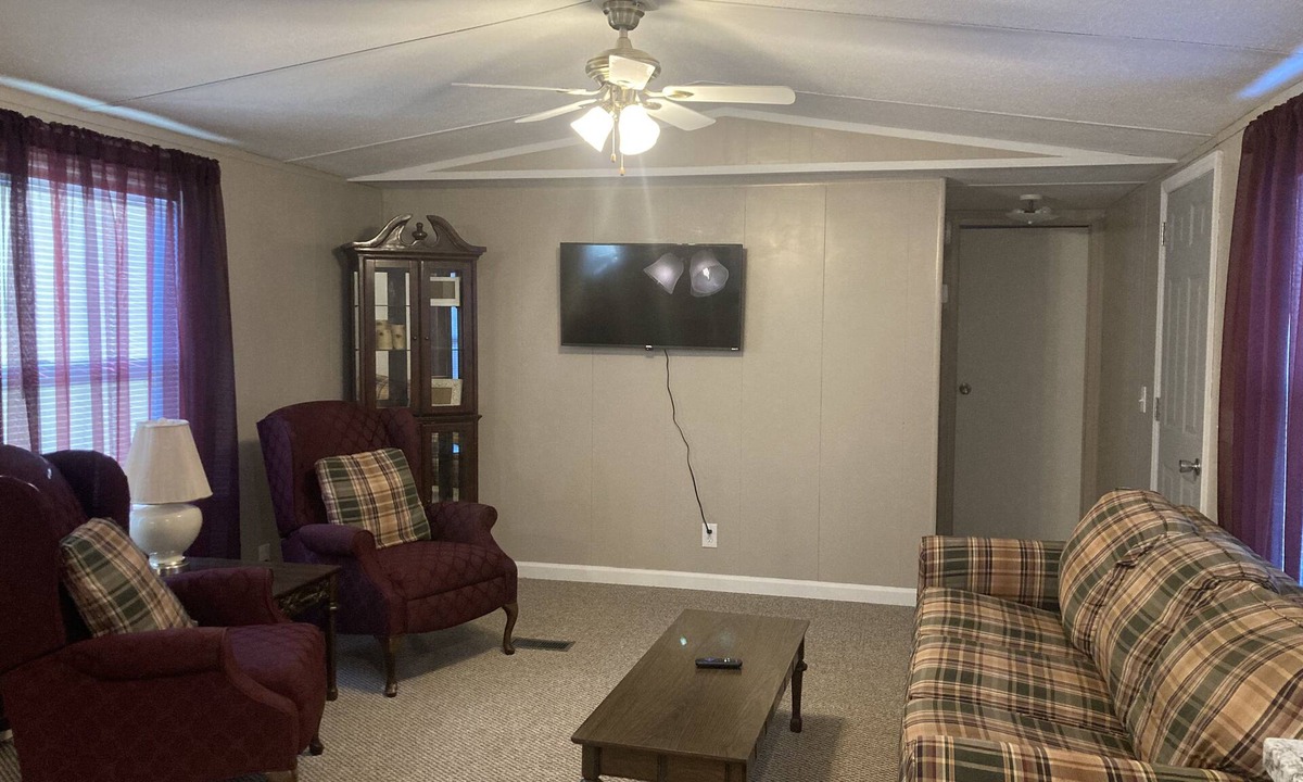 Hendersonville House | Country Gem - completely private home with large outdoor space.