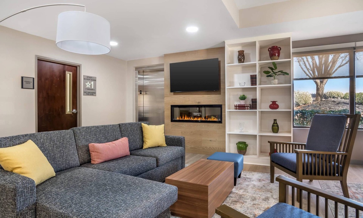 Shelby Hotel | Country Inn & Suites by Radisson, Shelby, NC