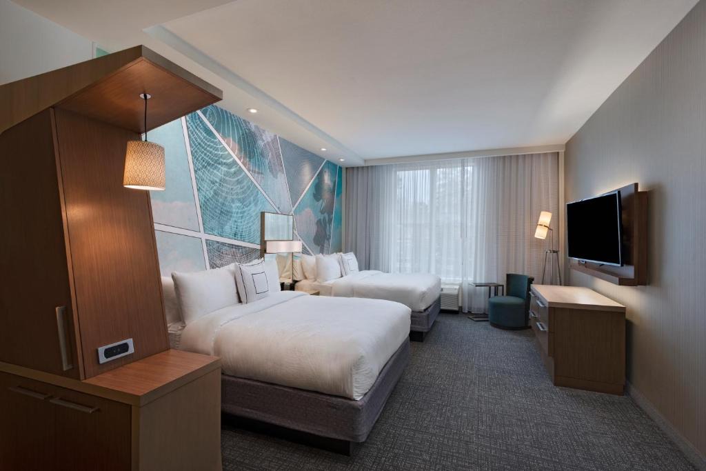 Madison Hotel | Courtyard by Marriott Jackson Madison