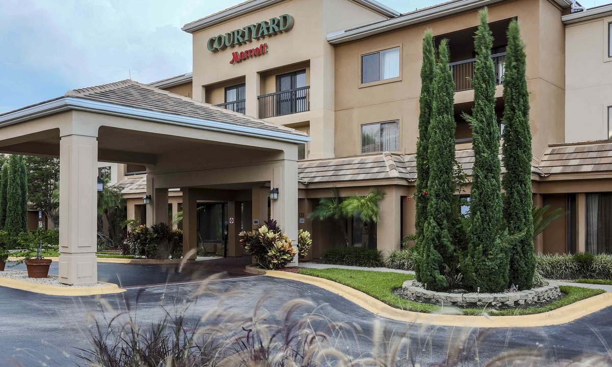 Lake Mary Hotel | Courtyard by Marriott Orlando Lake Mary/North