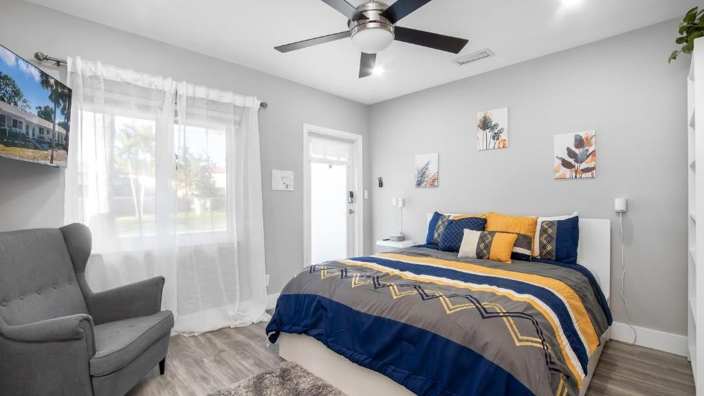 Poinsettia Heights Apartment | Cozy 1 BDR Unit by Beach, Mall, & Downtown FTL