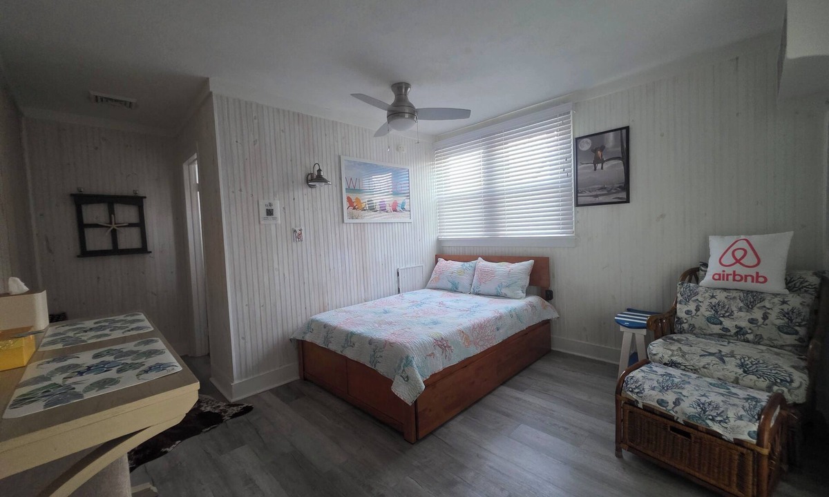 Wildwood Apartment | Cozy 1-bedroom studio in peaceful Wildwood with Heat/AC, kitchenette & Bathroom