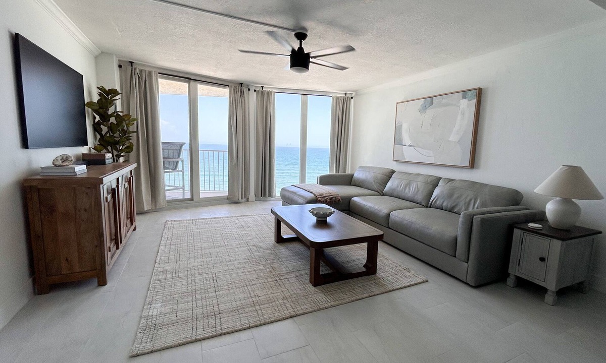 Ocean View Halifax Estates Condo | Cozy 2-bedroom condo in charming Daytona Beach Shores.