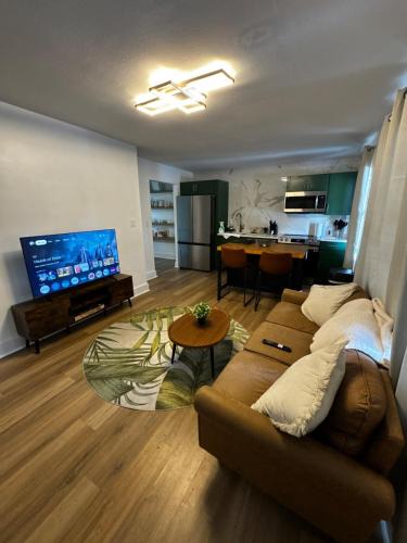 West Palm Beach House | Cozy 3BR WPB Cottage