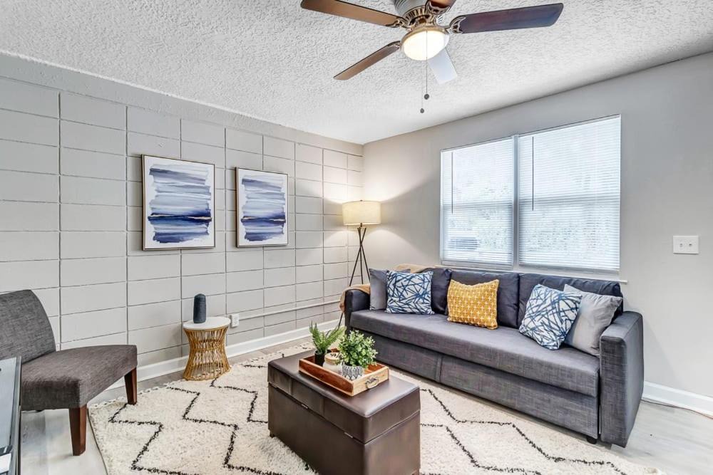Oak Haven Apartment | Cozy Apartment on Shaded Street!