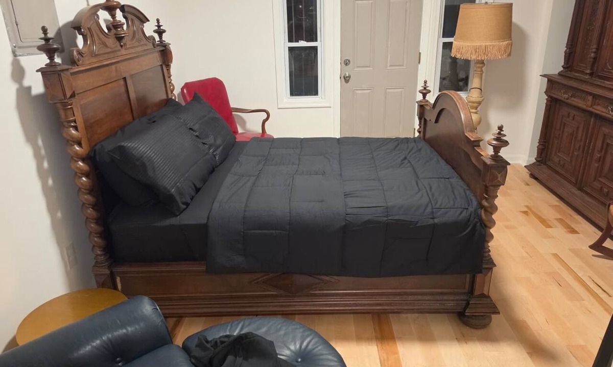 Garwyn Oaks Bed & Breakfast | Cozy Baltimore Suite Free Parking NearJohn Hopkins