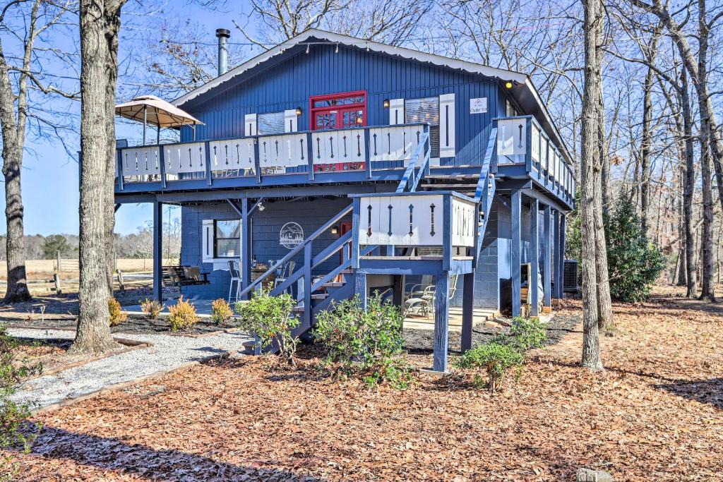 Pine Mountain House | Cozy ‘Caymus Cabin’ ~ 3 Miles to Callaway Gardens!