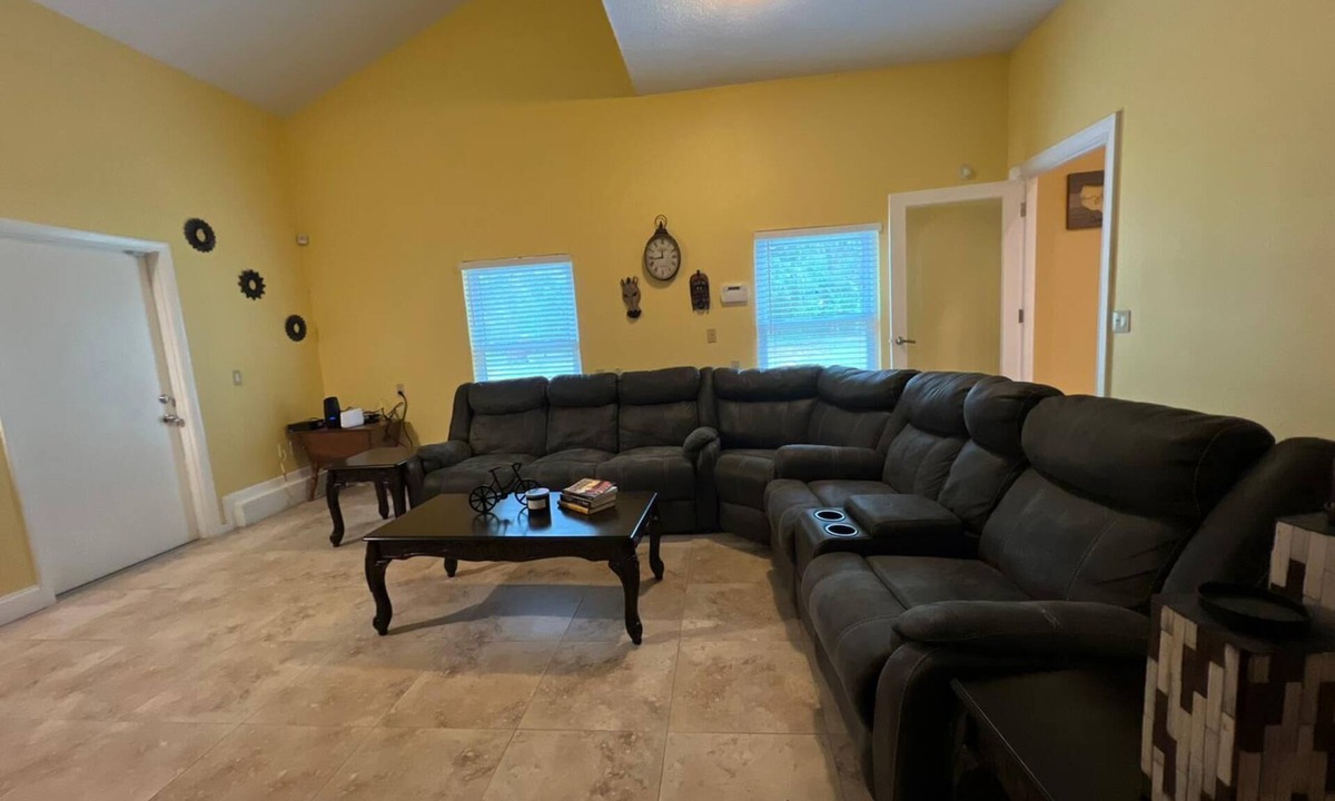 Pinellas Point House | Cozy country feel in the city