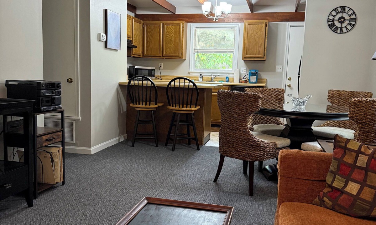 Golden Grove House | Cozy, Cute, Superb 2-bedroom house Centrally located in Piedmont