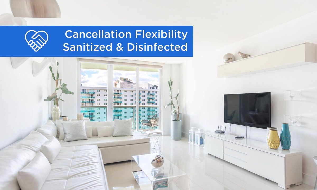 Sunny Isles Beach Condo | Cozy designer condo across from the beach. WiFi, parking, tennis and more!
